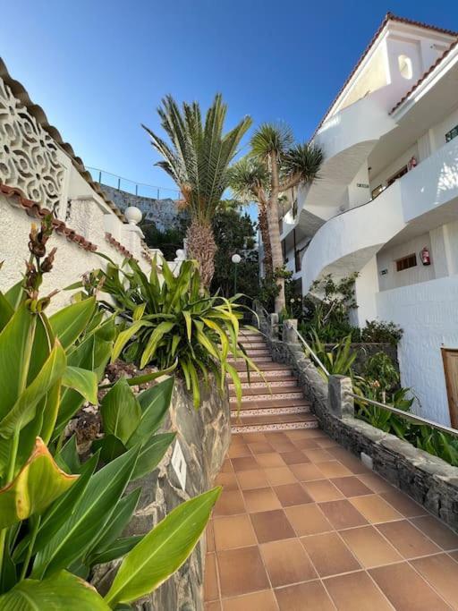 Galea 301 San Agustin Apartment *